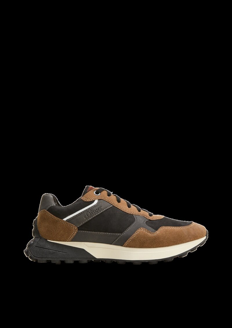 Sneaker aus Echtleder