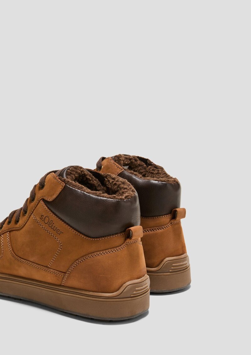 Warm gefütterte Leder-Schnürer