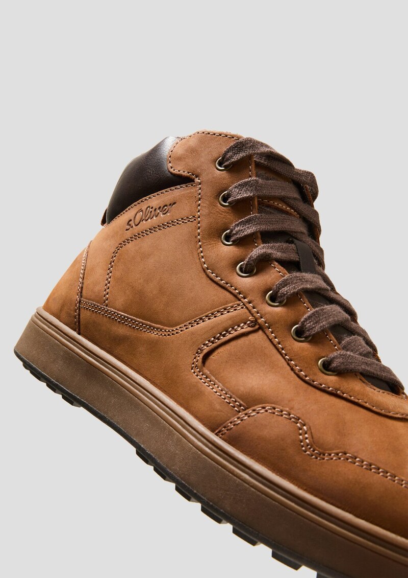 Warm gefütterte Leder-Schnürer