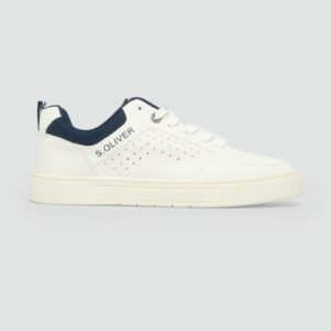 Cleane Sneaker mit Cut-out-Details