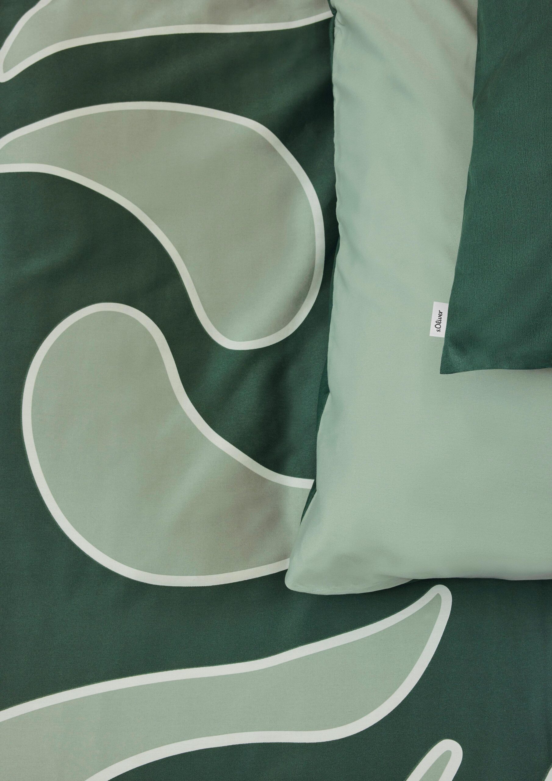 Elegante Bettwäsche aus Baumwolle im Set