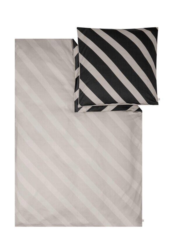 Bettwäsche-Set mit Streifen-Details