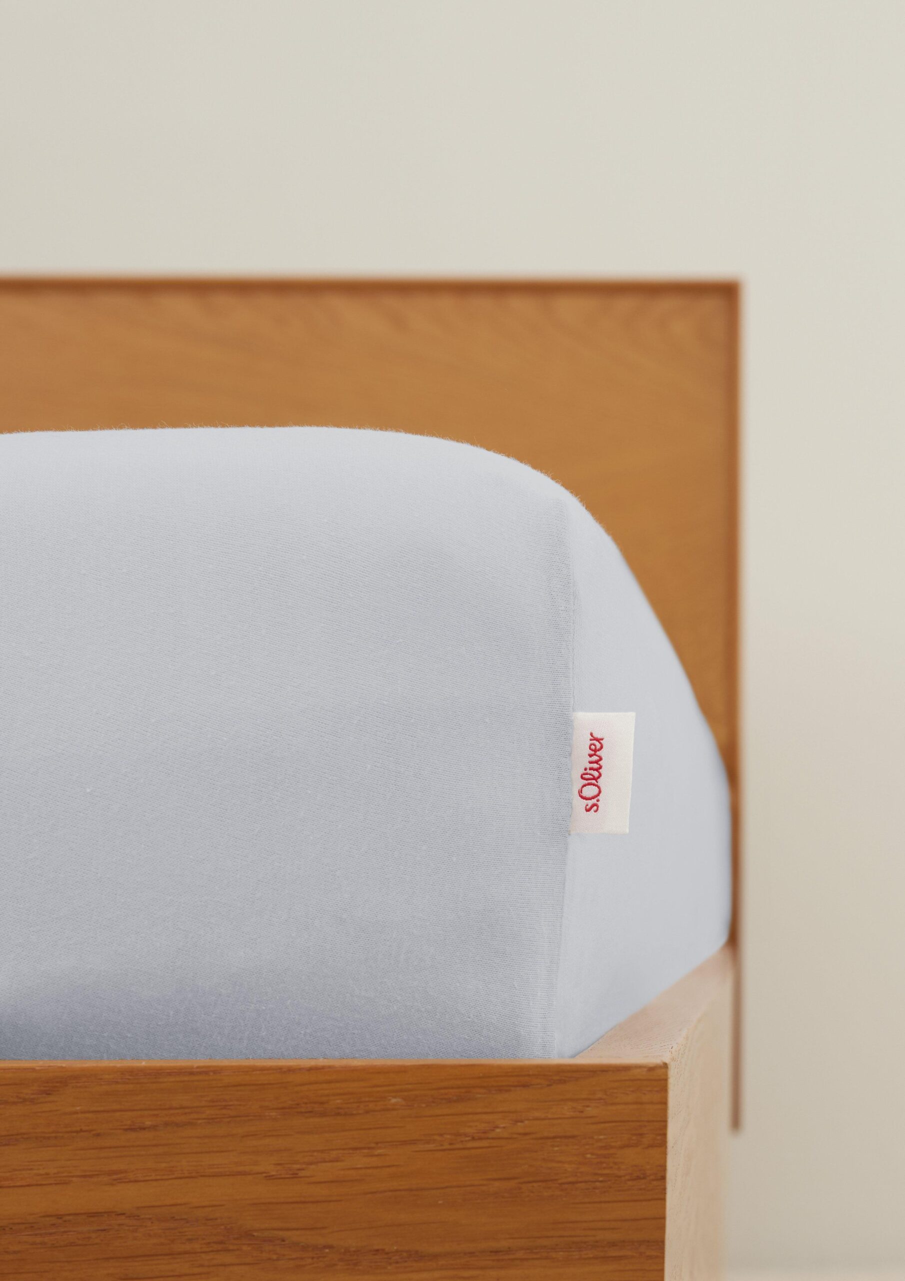 Unifarbenes Spannbettlaken aus reiner Baumwolle