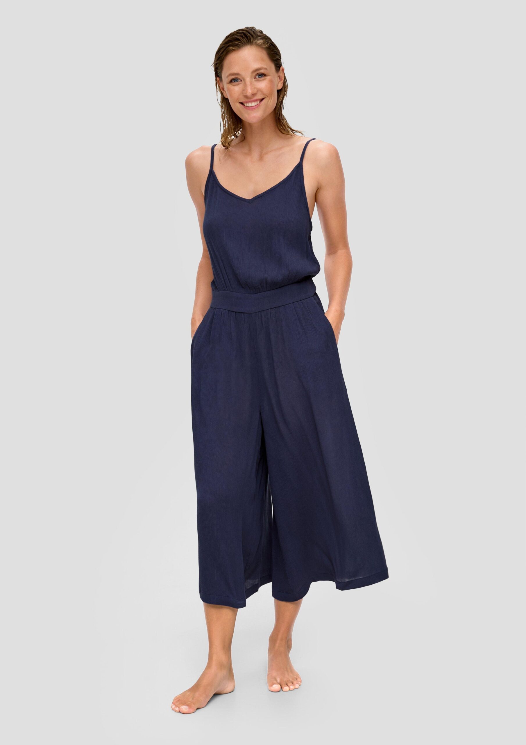 Wide Leg Strand-Jumpsuit aus reiner Viskose