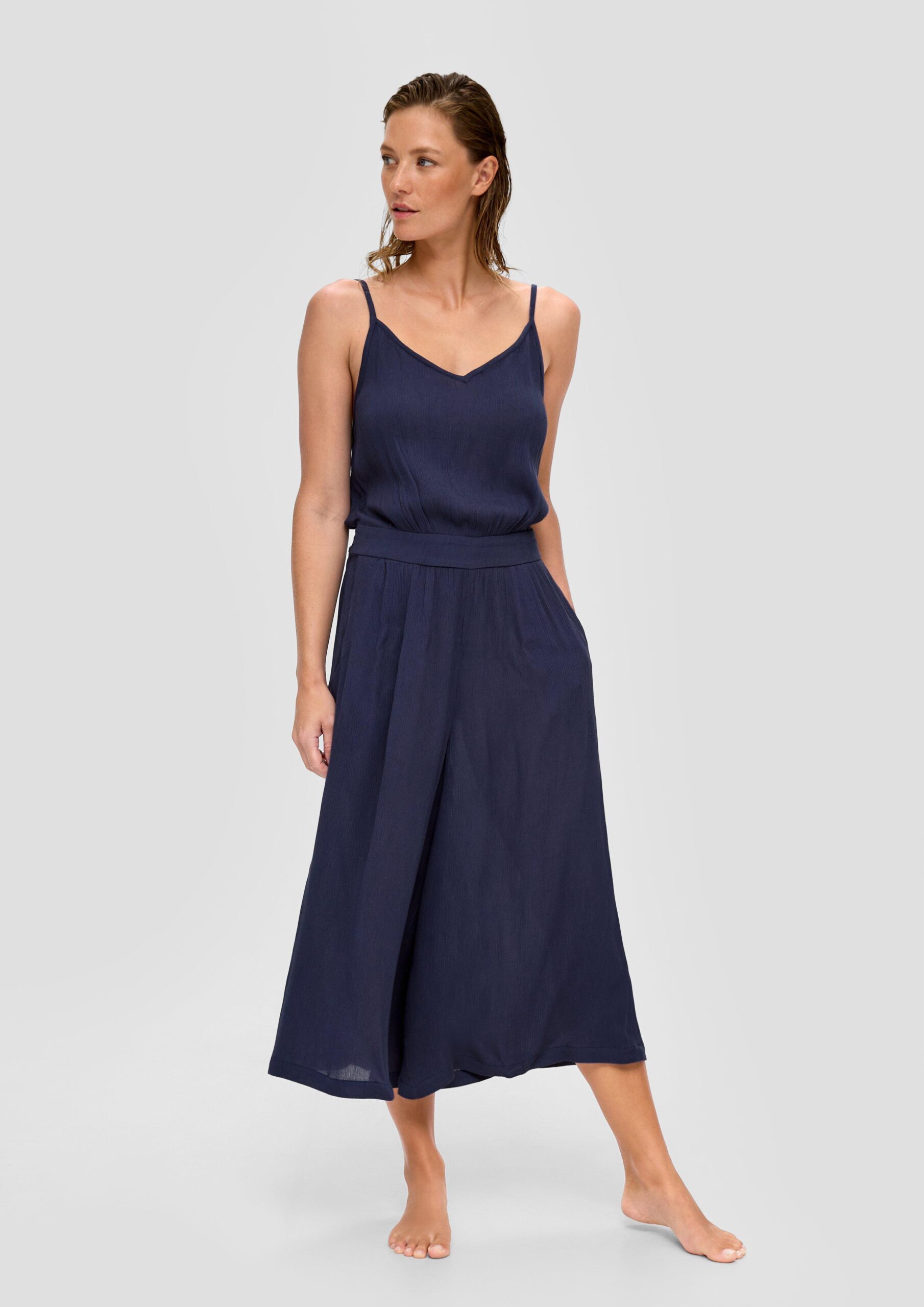 Wide Leg Strand-Jumpsuit aus reiner Viskose