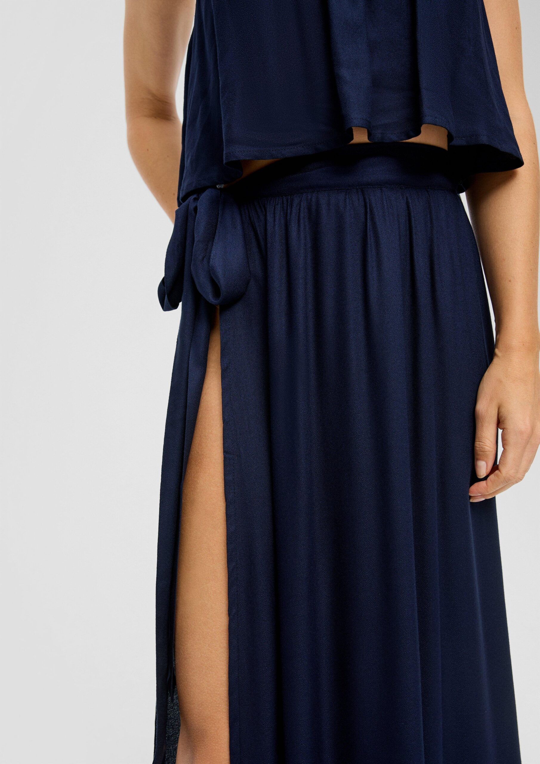 Maxirock mit Schlitz