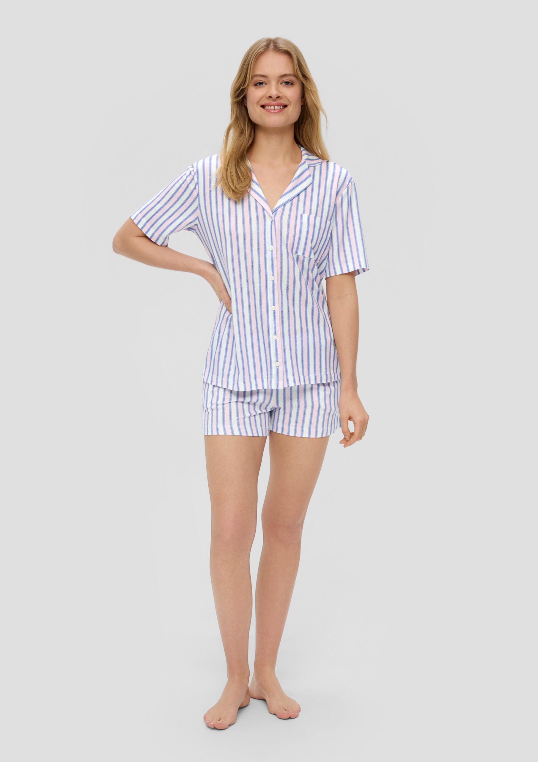 Kurzes Pyjama-Set mit All-over-Print