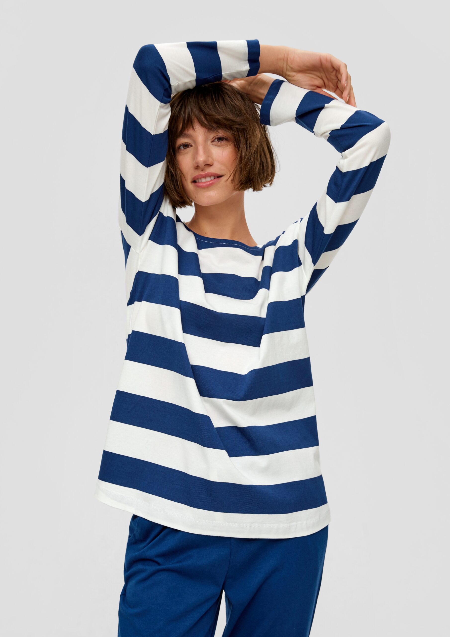 Langes Pyjama-Oberteil mit Streifen