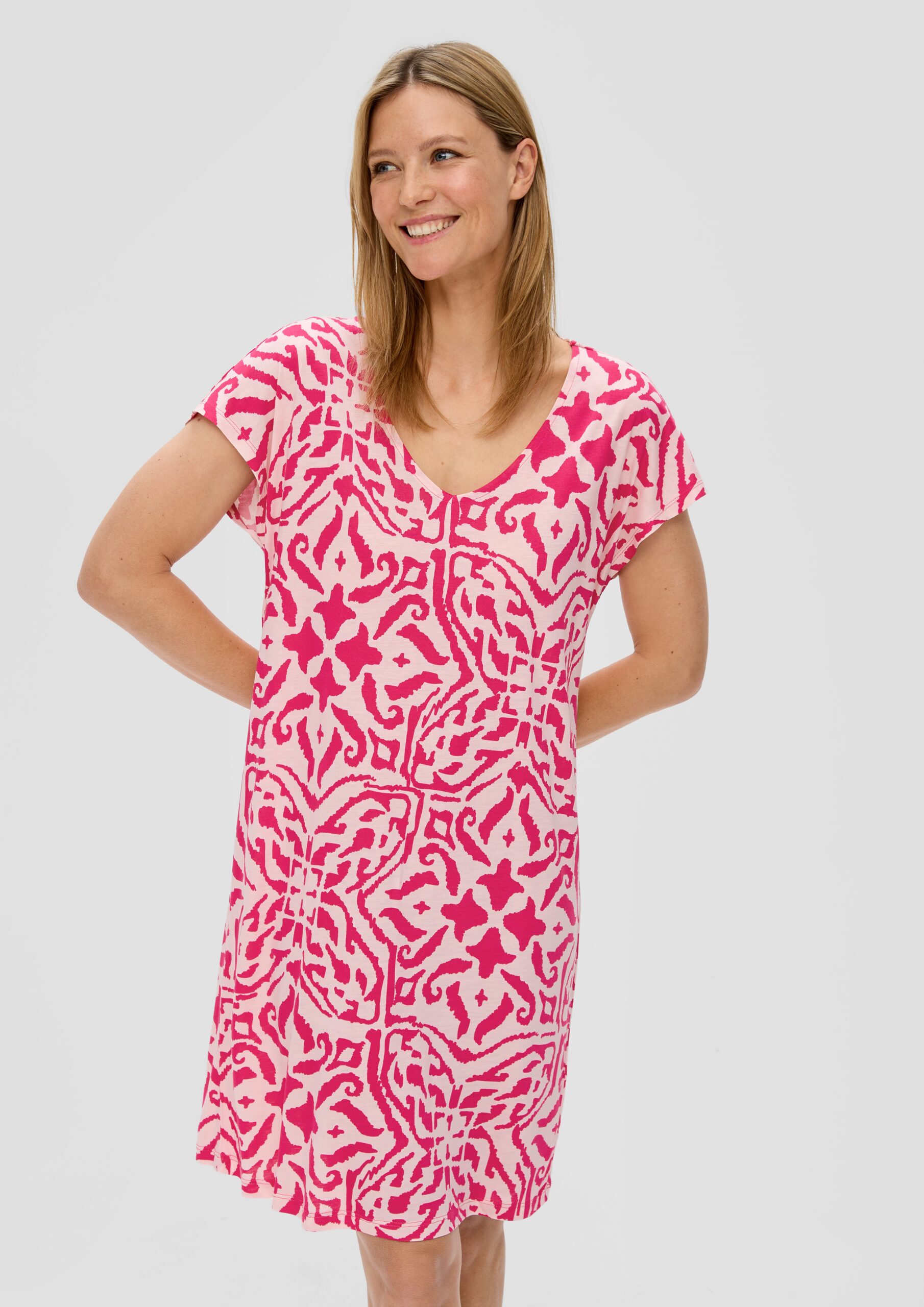 Nachthemd aus reiner Viskose