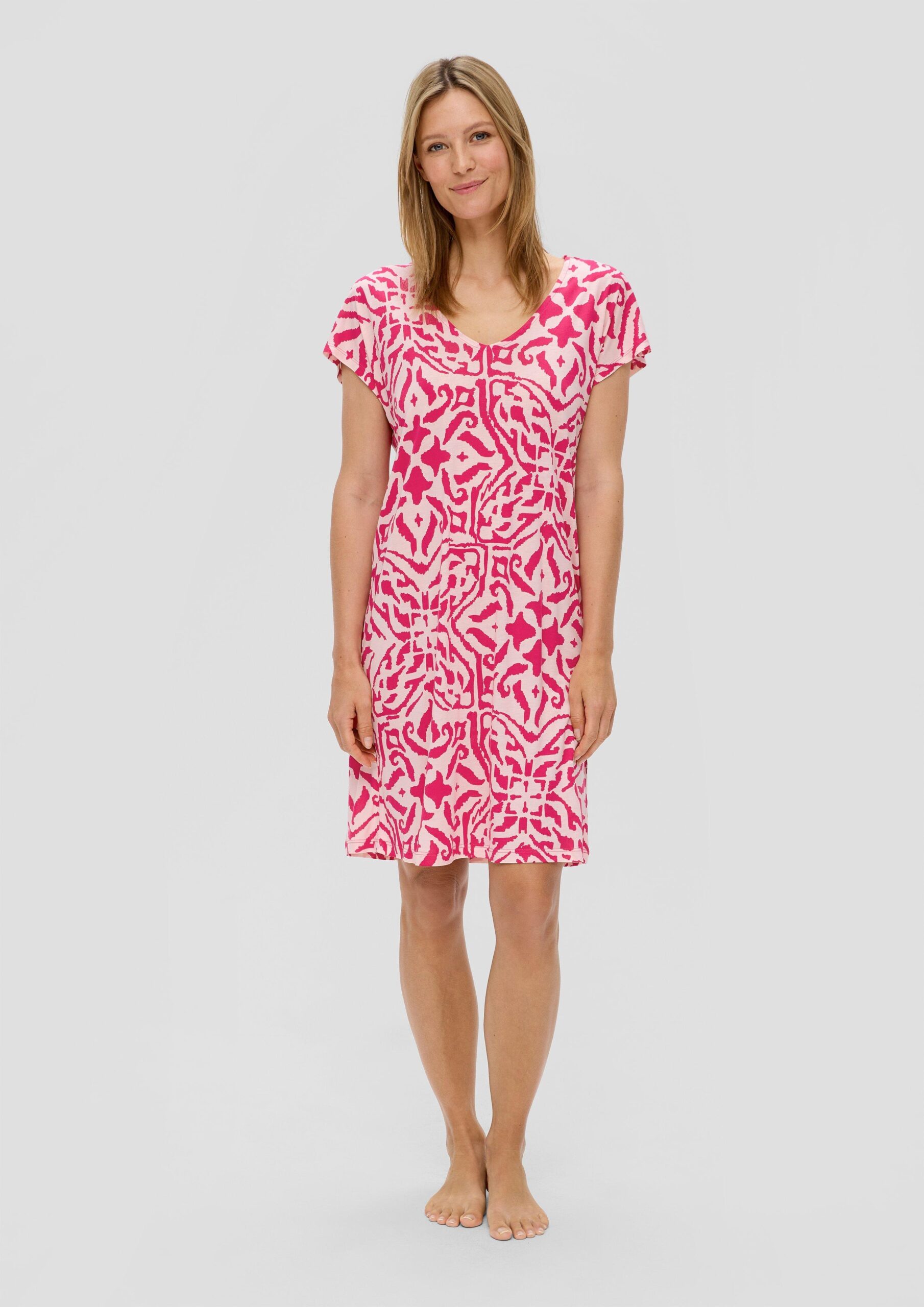 Nachthemd aus reiner Viskose