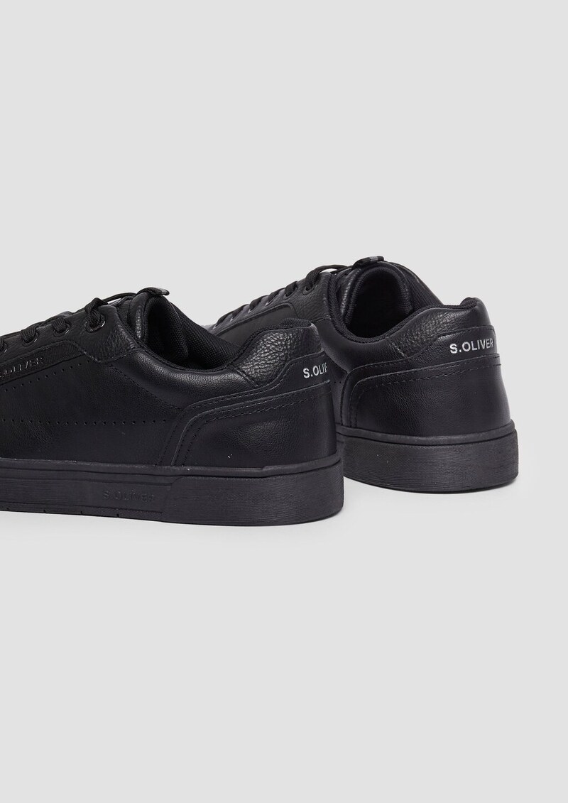 Sneaker in Leder-Optik