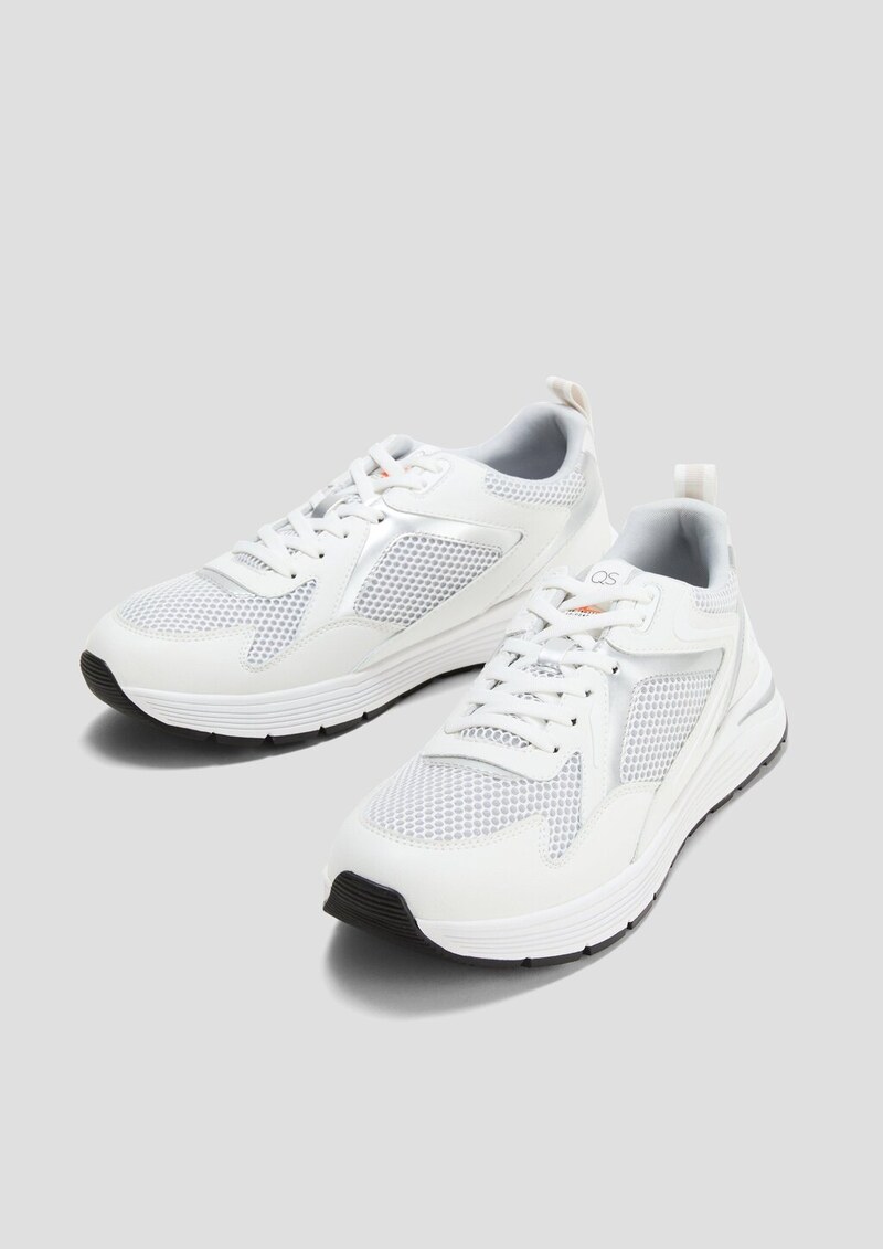 Sportlicher Sneaker mit Mesh