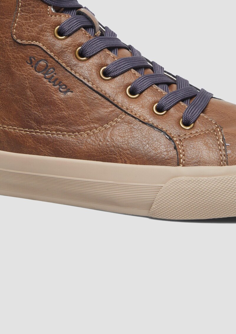 Gefütterte Stiefel mit Logo-Detail