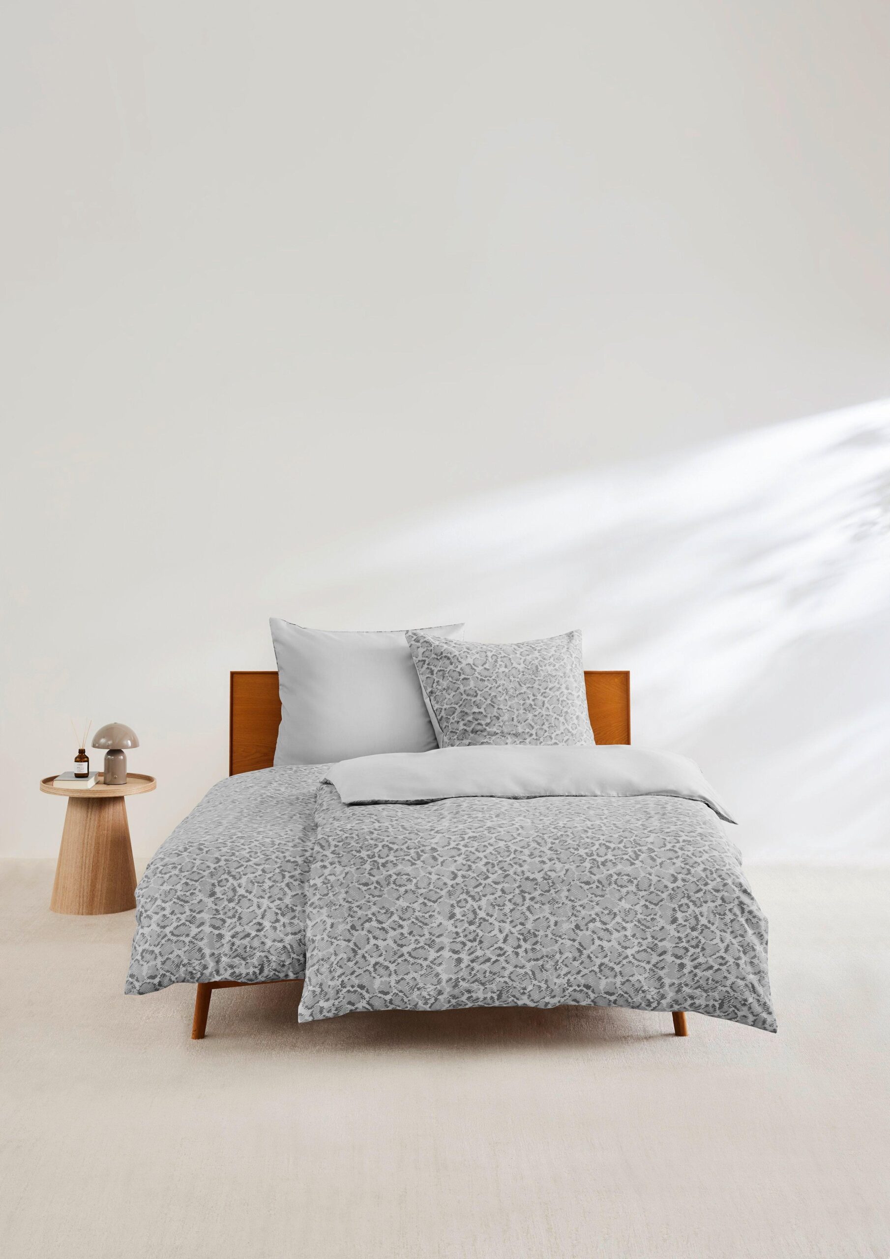 Wende-Bettwäsche-Set mit Leo-Muster
