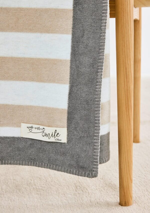 Kuschelige Decke aus Jacquard