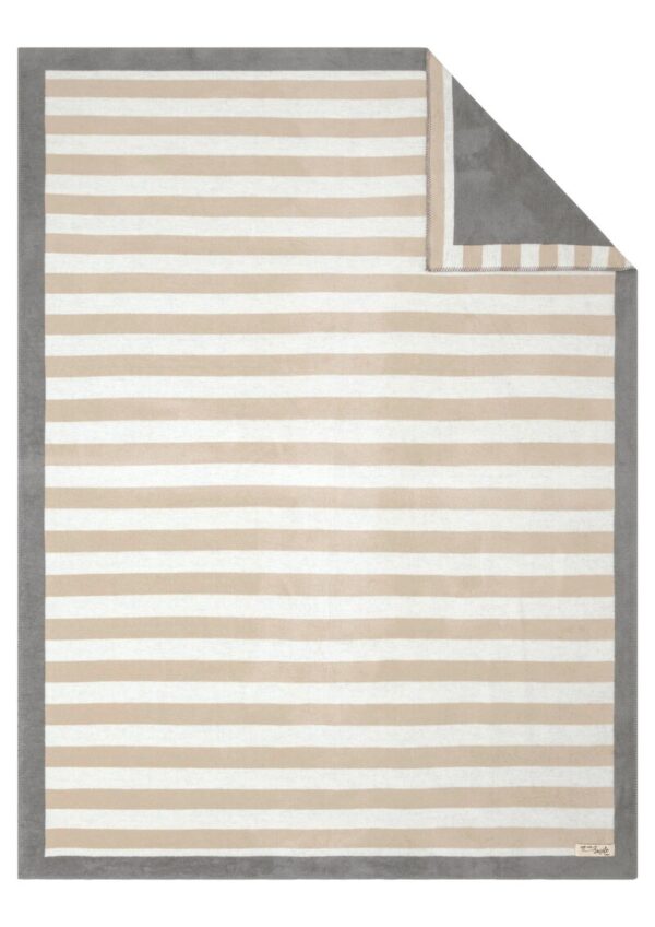 Kuschelige Decke aus Jacquard