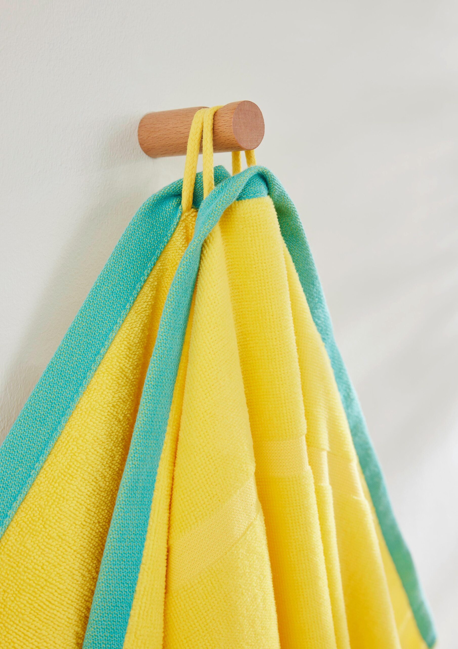 Gestreiftes Strandlaken aus Baumwolle