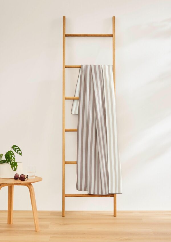 Strandlaken im Streifen-Design