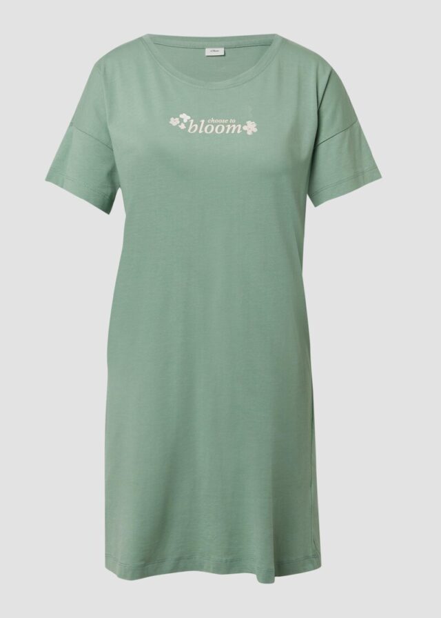 Nachthemd mit kleinem Frontprint und Rundhalsausschnitt