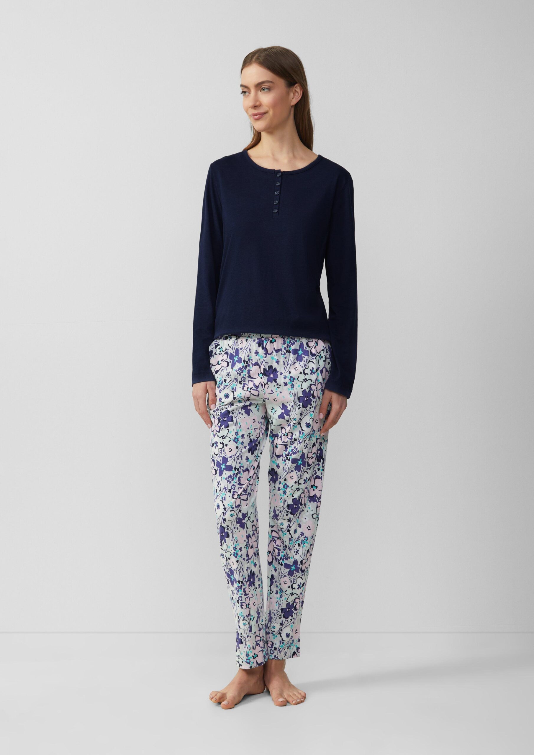 Pyjamashirt mit Henley-Ausschnitt