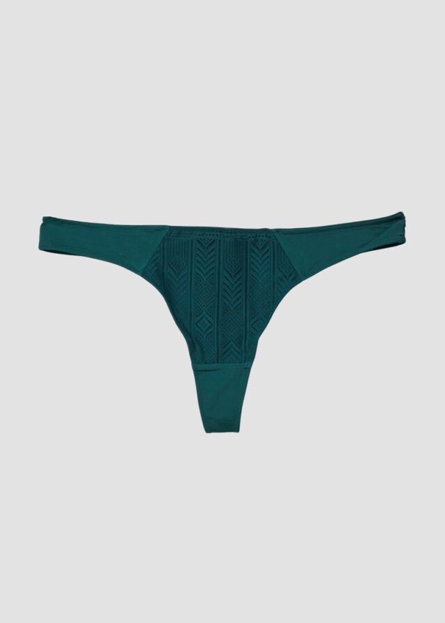 String aus Spitze mit Ring-Detail