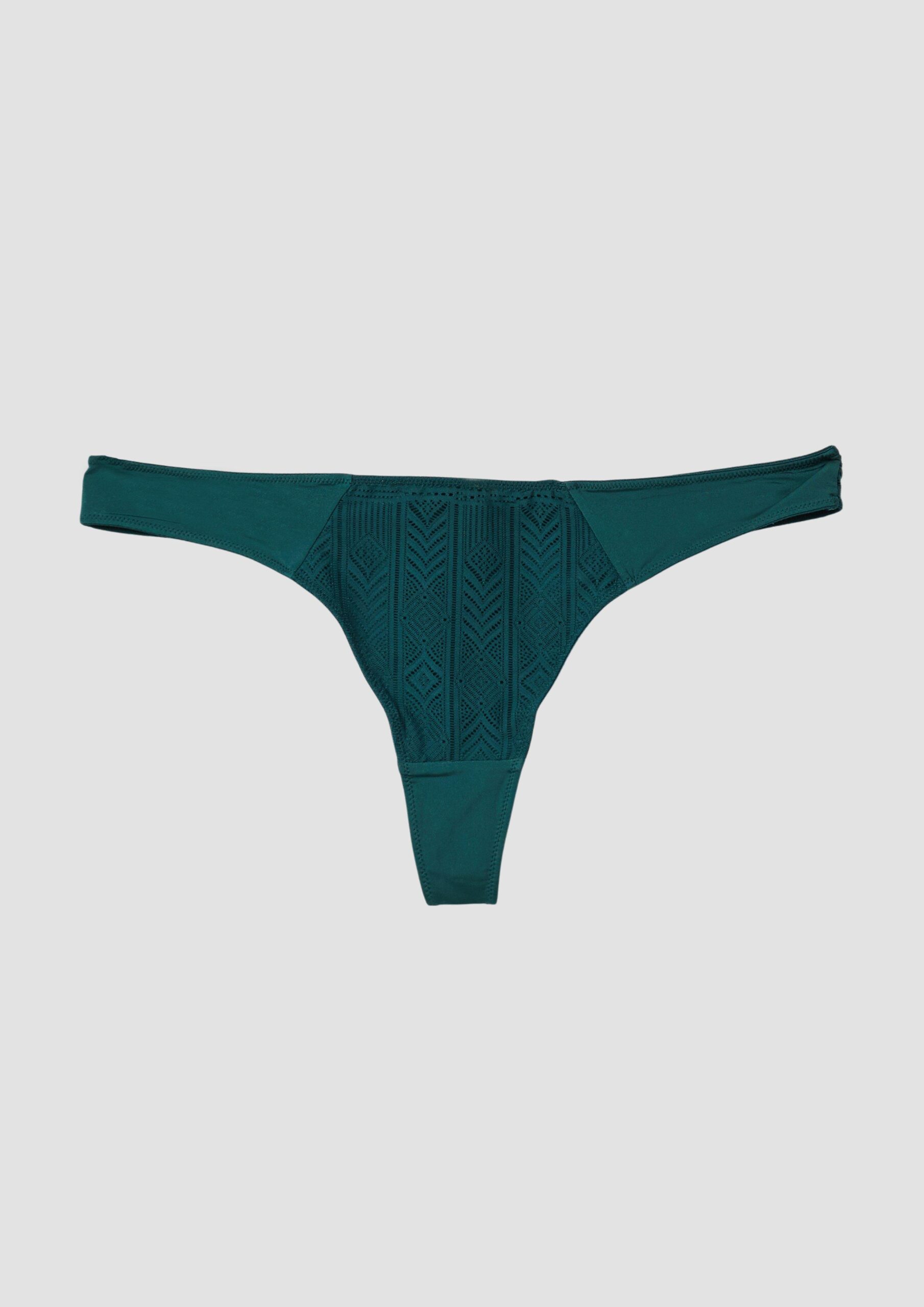 String aus Spitze mit Ring-Detail