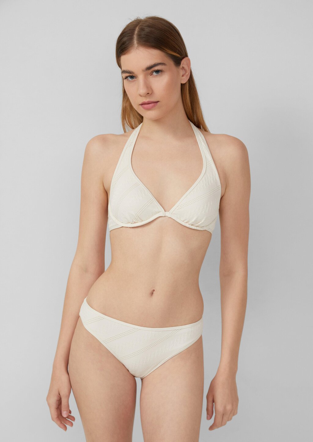 Strukturierter Bikini mit Bügel-Top