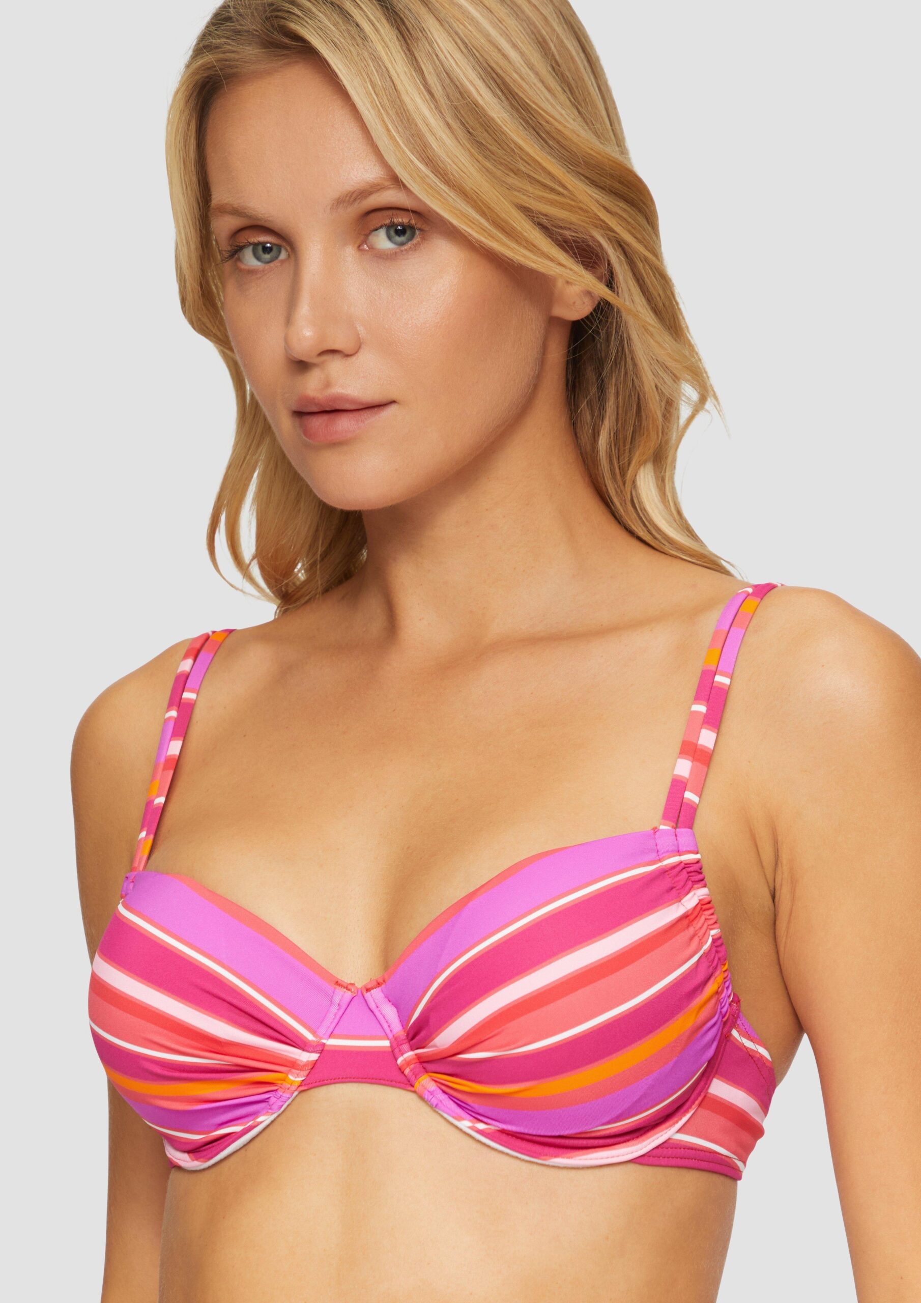 Bügel-Bikinitop im Streifenlook