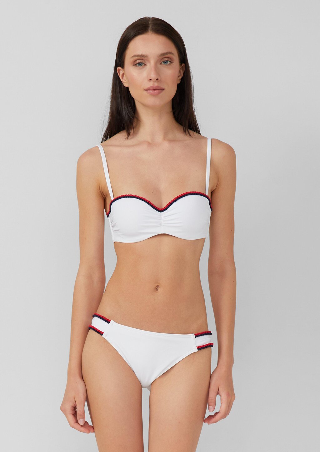 Bikinihose mit Zierborte Mix & Match