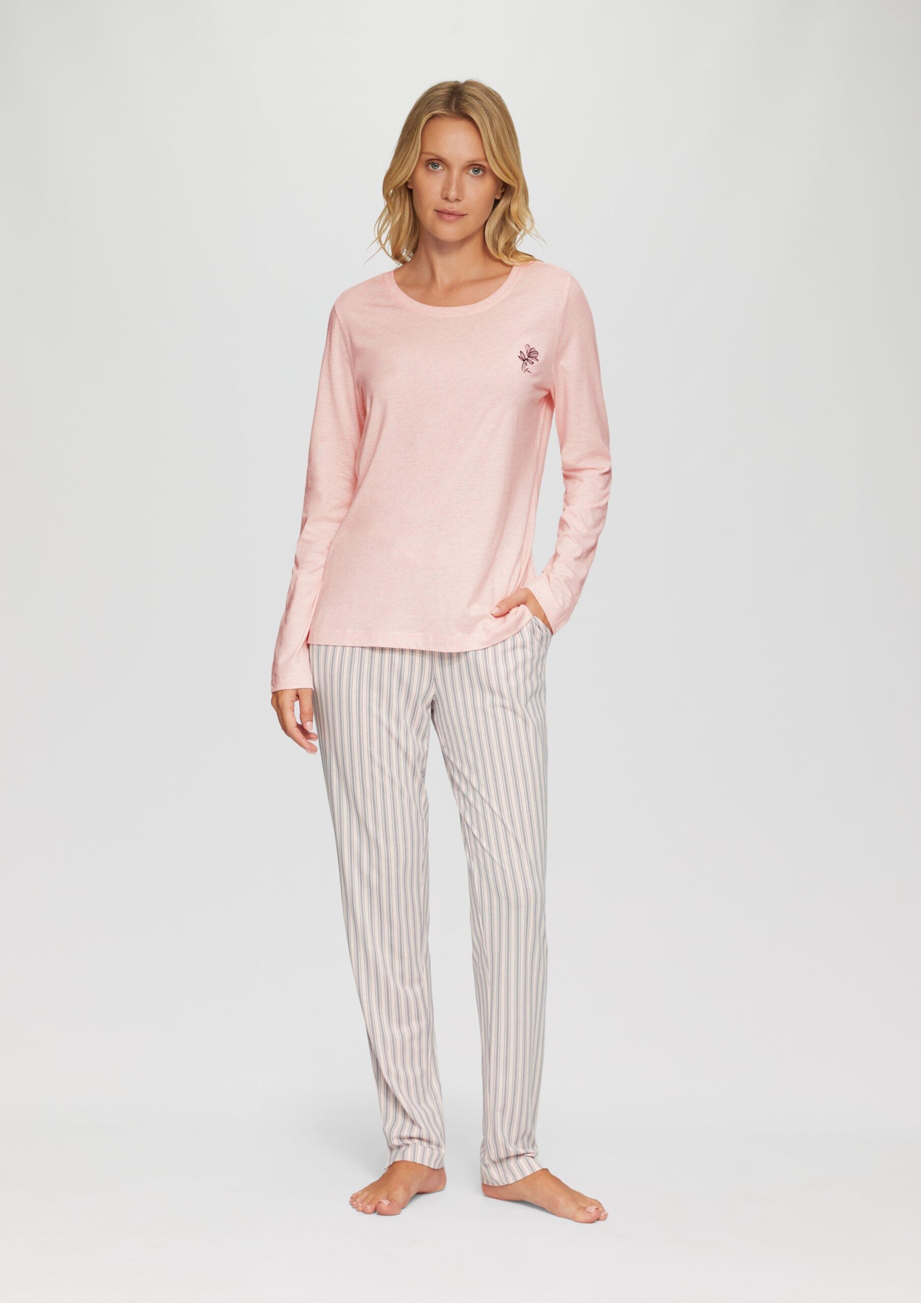 Meliertes Pyjamashirt mit Blumenstickerei
