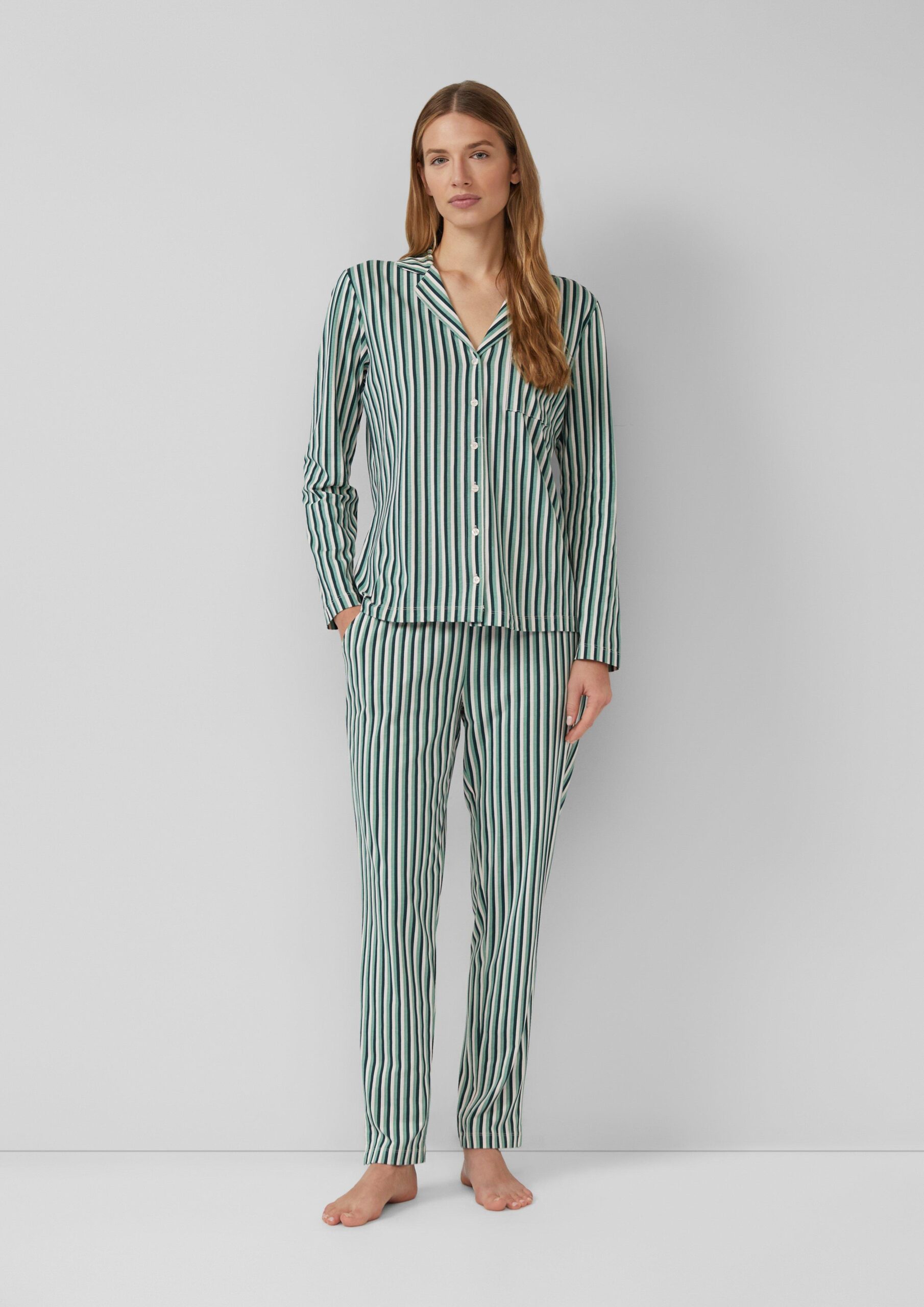 Florales Pyjama-Oberteil mit durchgehender Knopfleiste