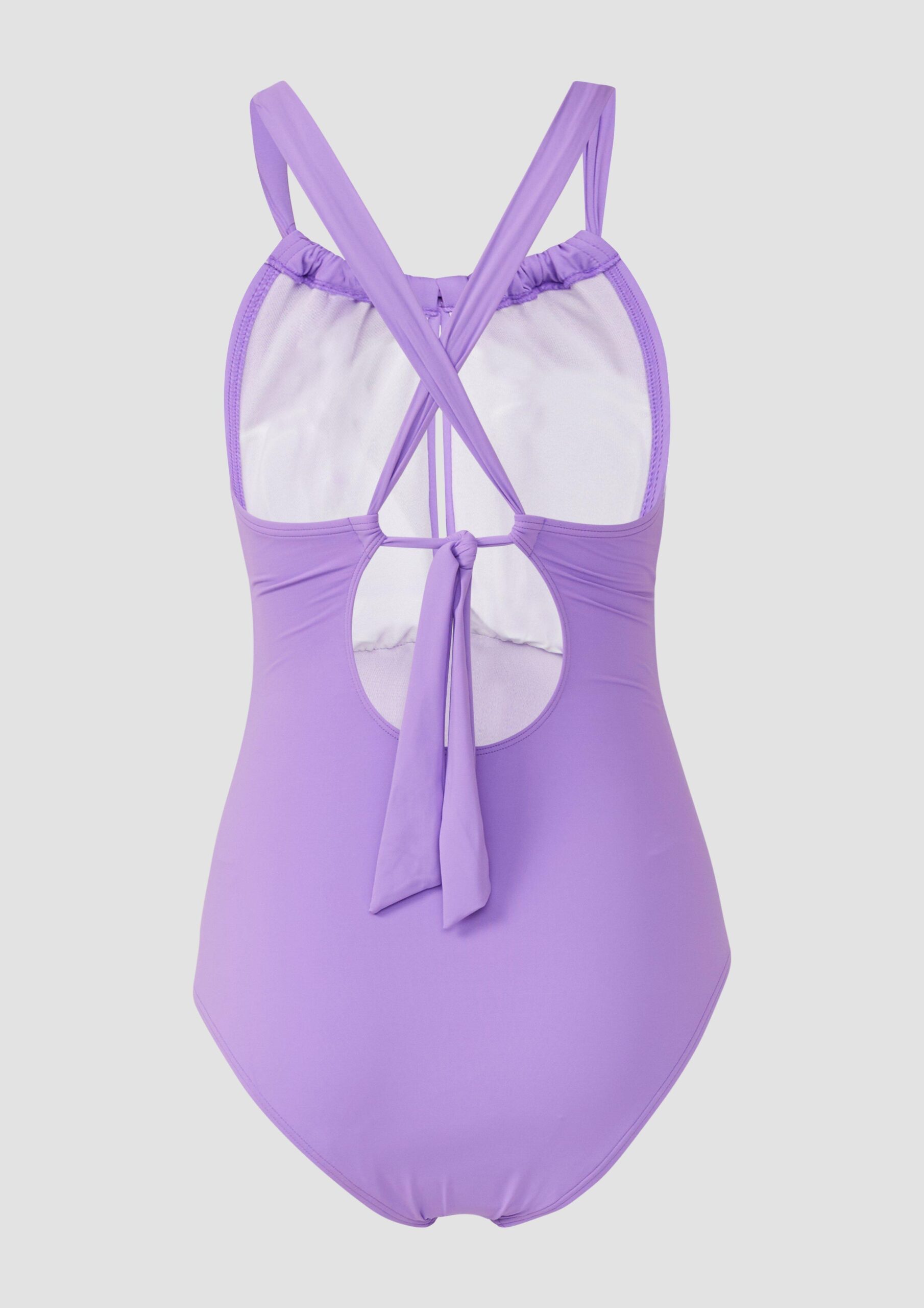 Badeanzug mit raffiniertem Schnitt