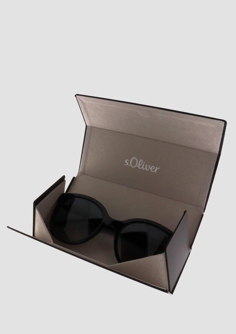 Sonnenbrille mit Doppelsteg