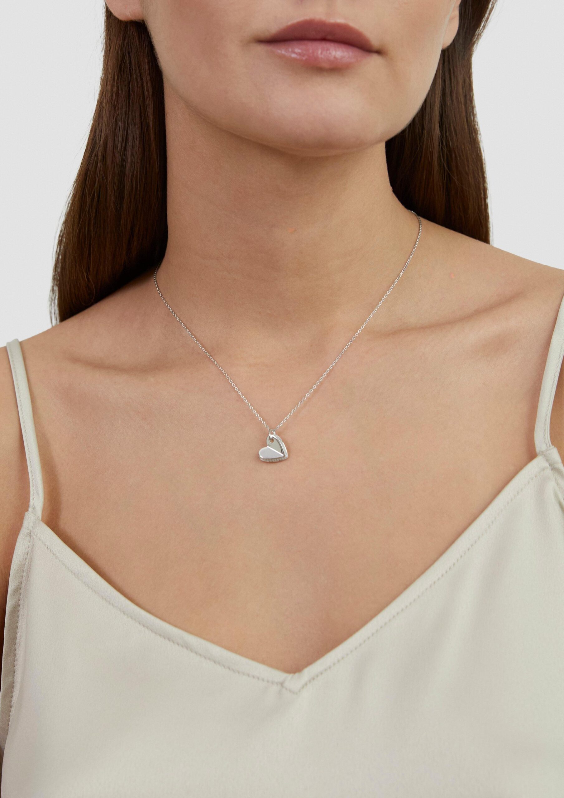 Kette aus 925er Silber mit Herz-Detail