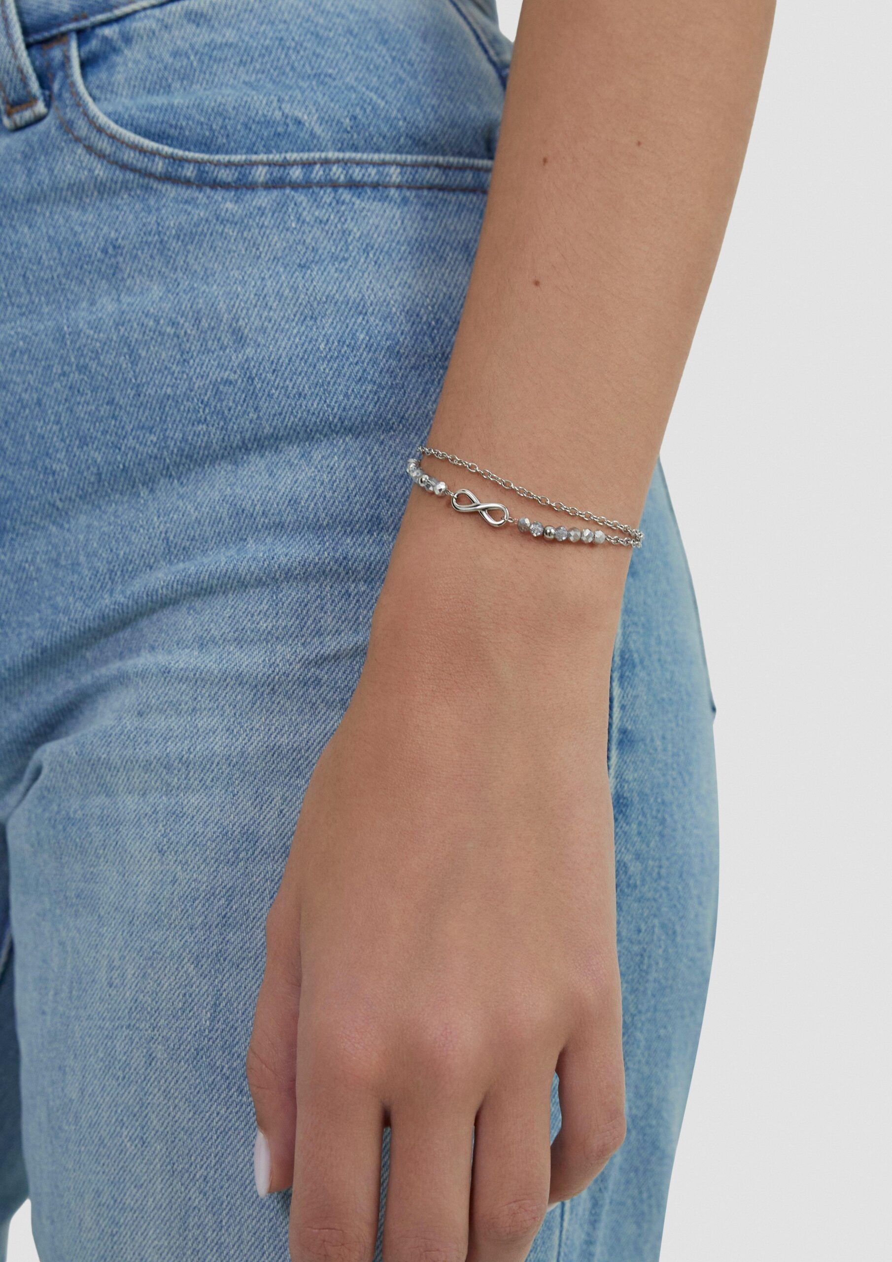 Layering-Armband mit Infinity-Symbol