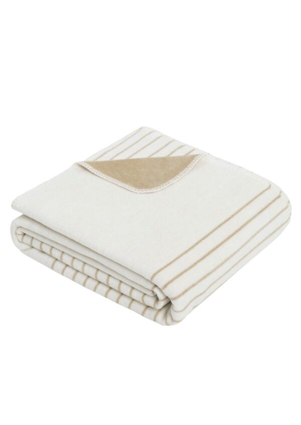 Decke mit grafischem Muster