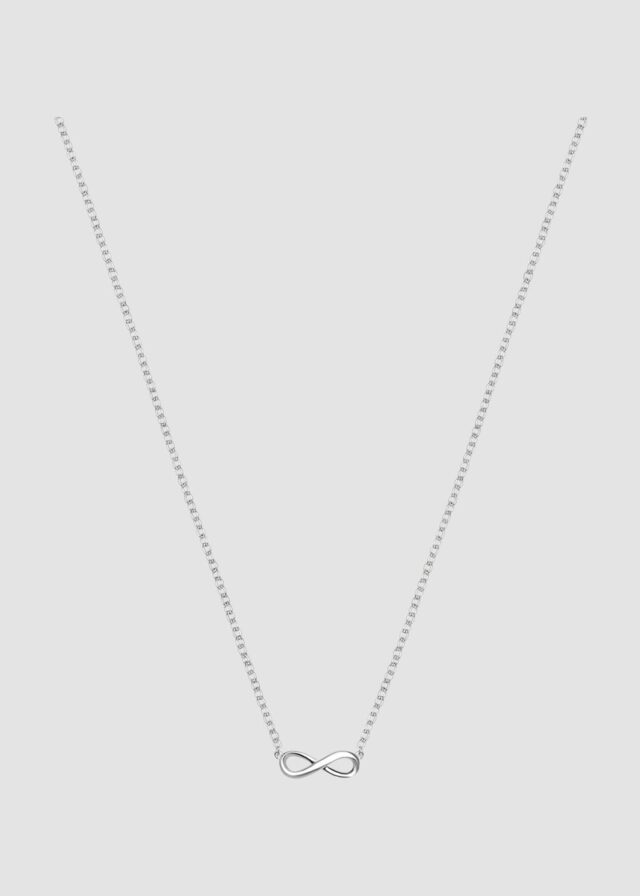 Kette aus 925er Silber mit Schmuck-Detail