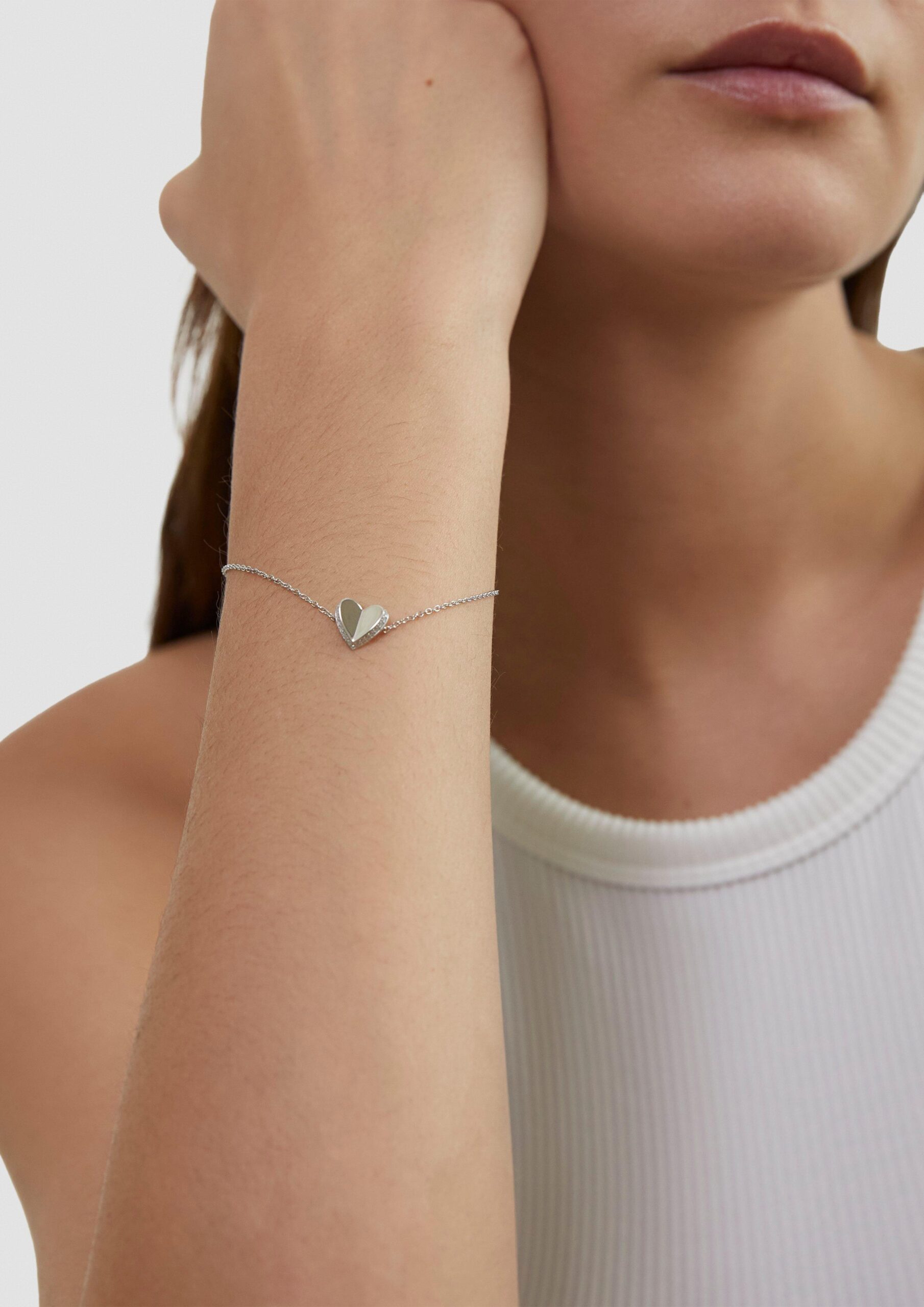 Armband aus 925er-Silber mit Herz-Detail
